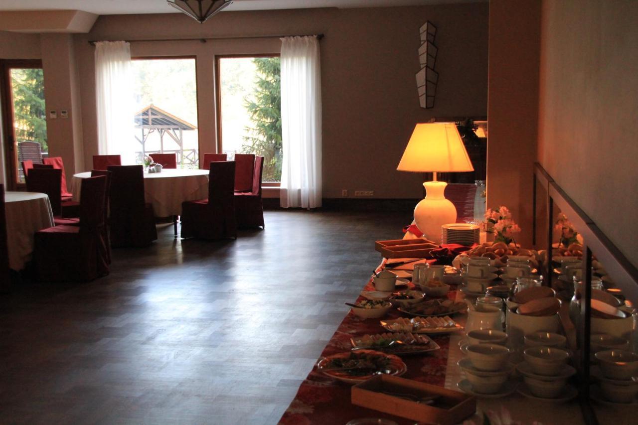 Dwor Pomorski Barwice Exteriör bild